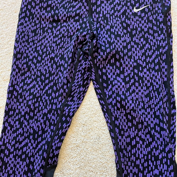 NIKE LEGGINGS - Picture 11 of 16